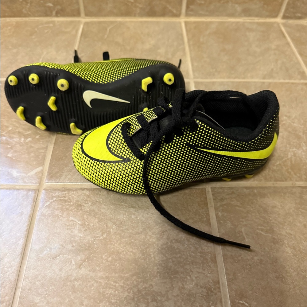 Nike Black and Neon Sneakers